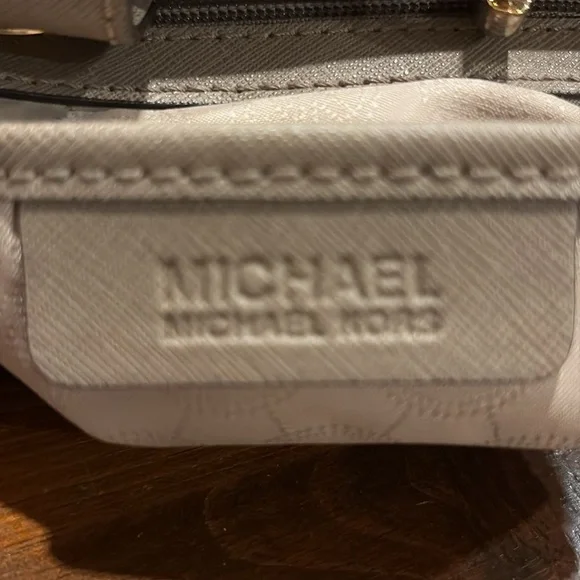Michael Michael Kors Saffiano leather w/branded feet, chain leather strap. P 2